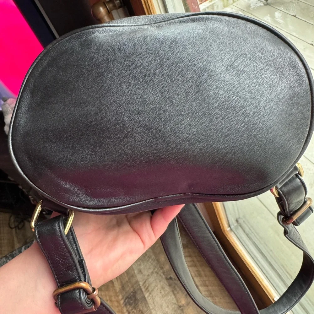 Ralph Lauren Black Leather Drawstring Backpack - Picture 5 of 14